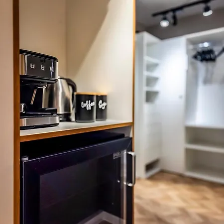 Arena Mall Galleria & Parking 4 Lägenhet Burgas